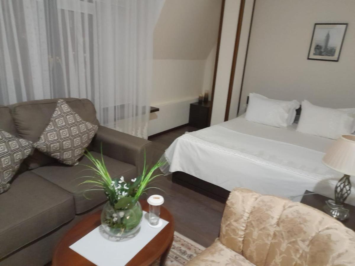 Hotel Krez Kyzylorda Exteriér fotografie